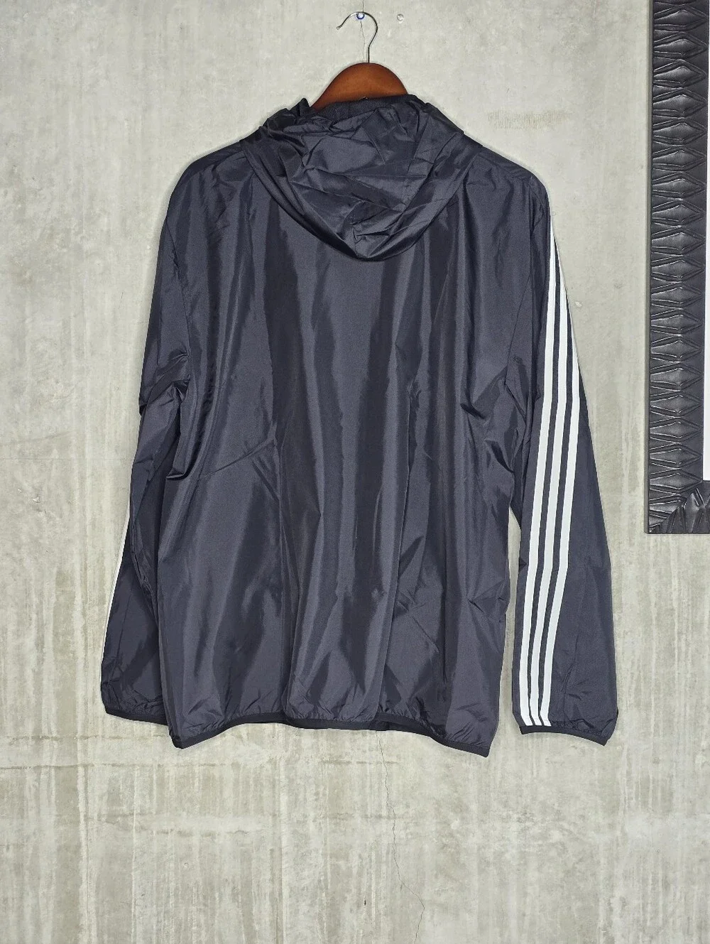 adidas Black Multi Sport Windbreaker Mens Size L